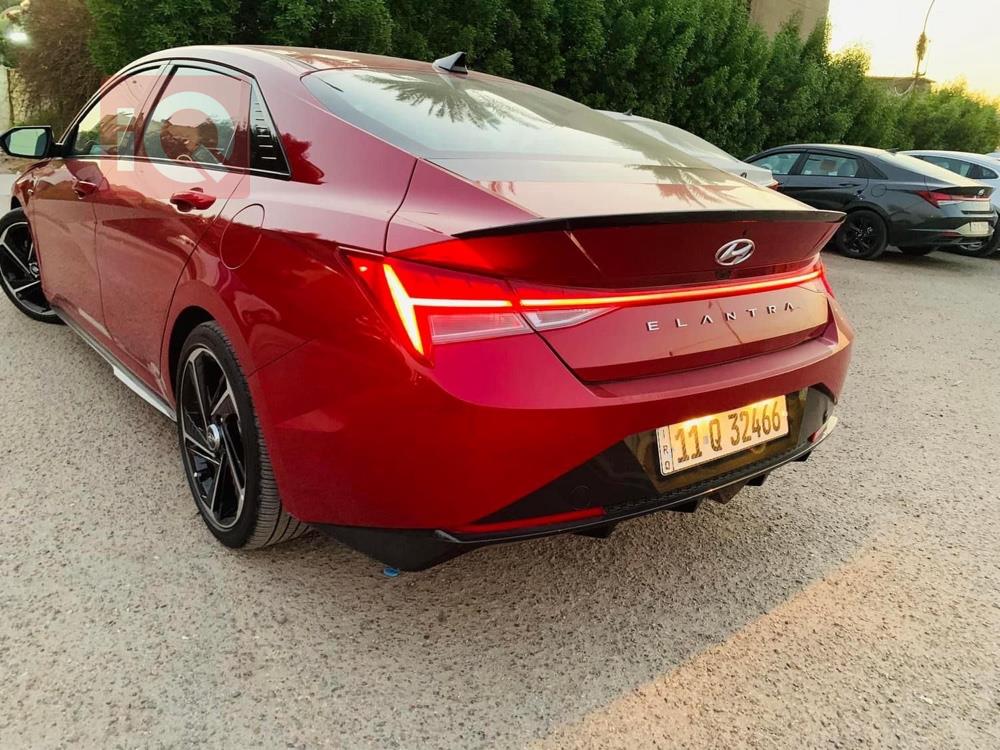 هیوندای ئەلەنترا